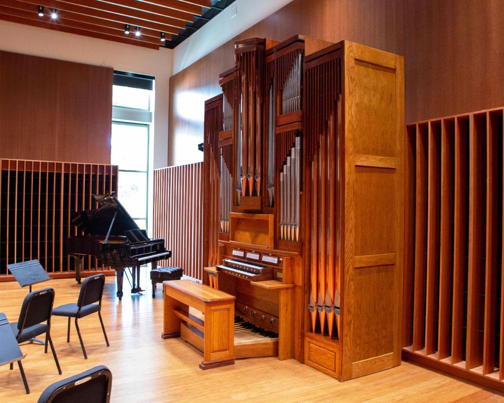 Doyle Pipe Organ